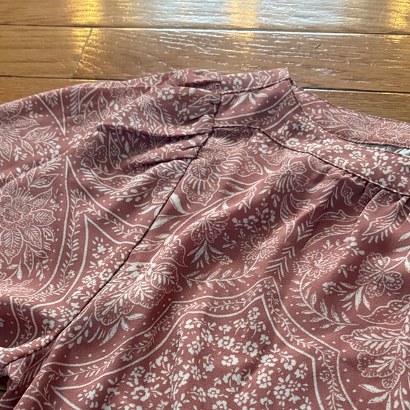 LOFT Blush Rose Patterned Blouse - Picture 7 of 8